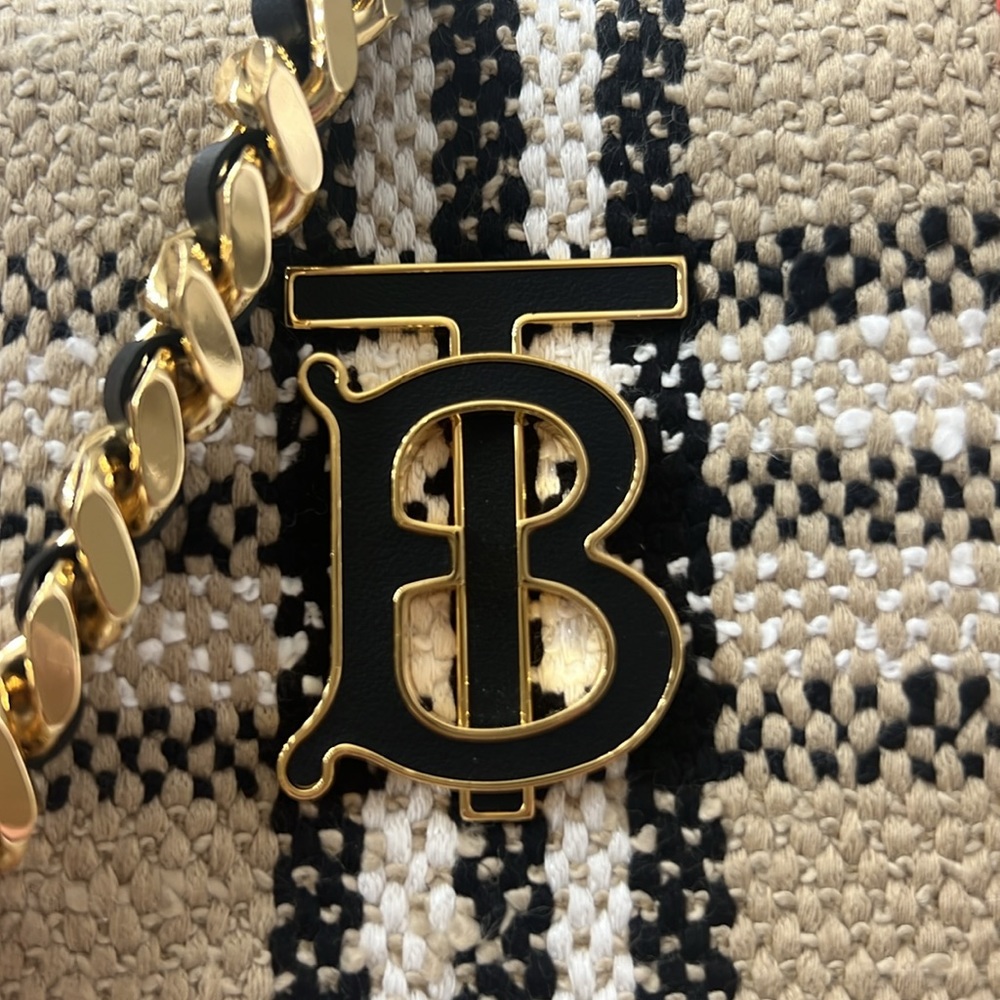 Burberry Lola bucket bag - Picture 2 of 5